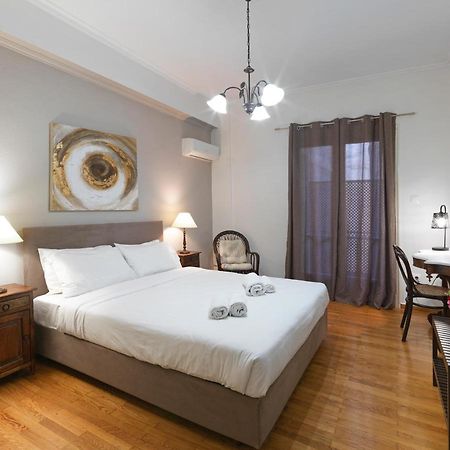 Spacious City Center Apartment アテネ エクステリア 写真