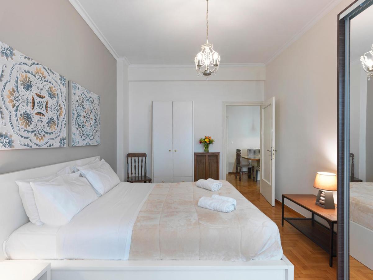 Spacious City Center Apartment アテネ エクステリア 写真