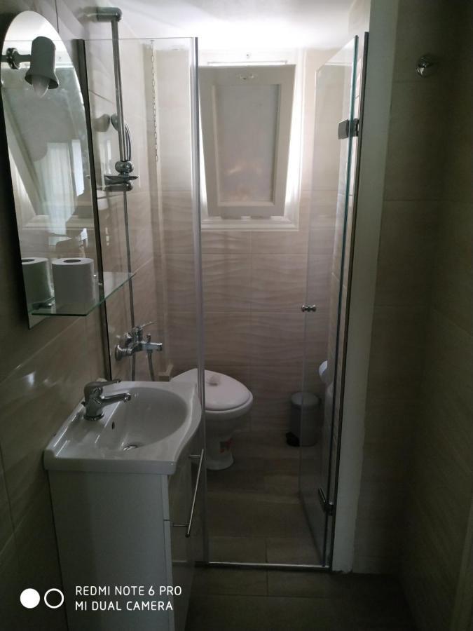 Spacious City Center Apartment アテネ エクステリア 写真